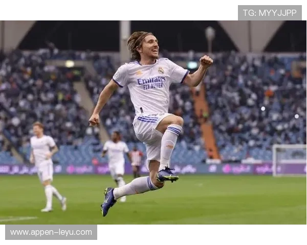 中国足球青训启示录：莫德里奇谈头脑踢球，中日差距如何缩小？