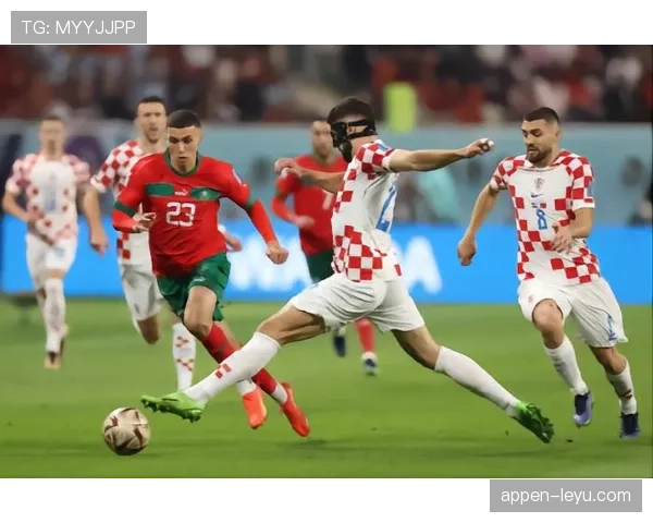 亨克控球技艺惊艳赛场，持续进阶再创佳绩