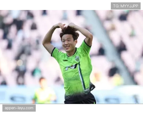 孙准浩在韩国买豪宅，邻居说他每天五点起床练核心