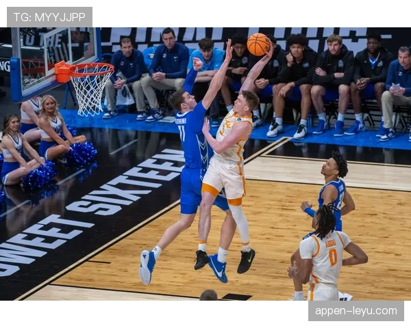 德章泰·穆雷挡拆拉开空间提升得分效率显著优于季后赛表现